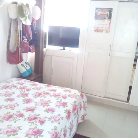 Los Manglares Apt 202 *